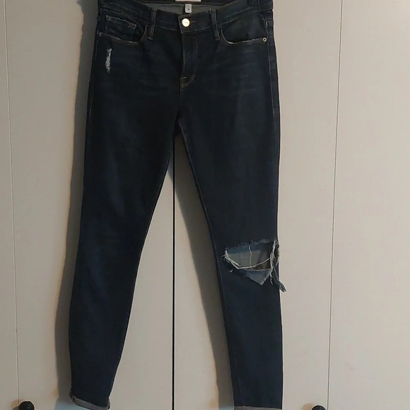FRAME DENIM Le skinny de Jeanne in Feliz Dark wash size 28 distressed casual - Picture 3 of 8